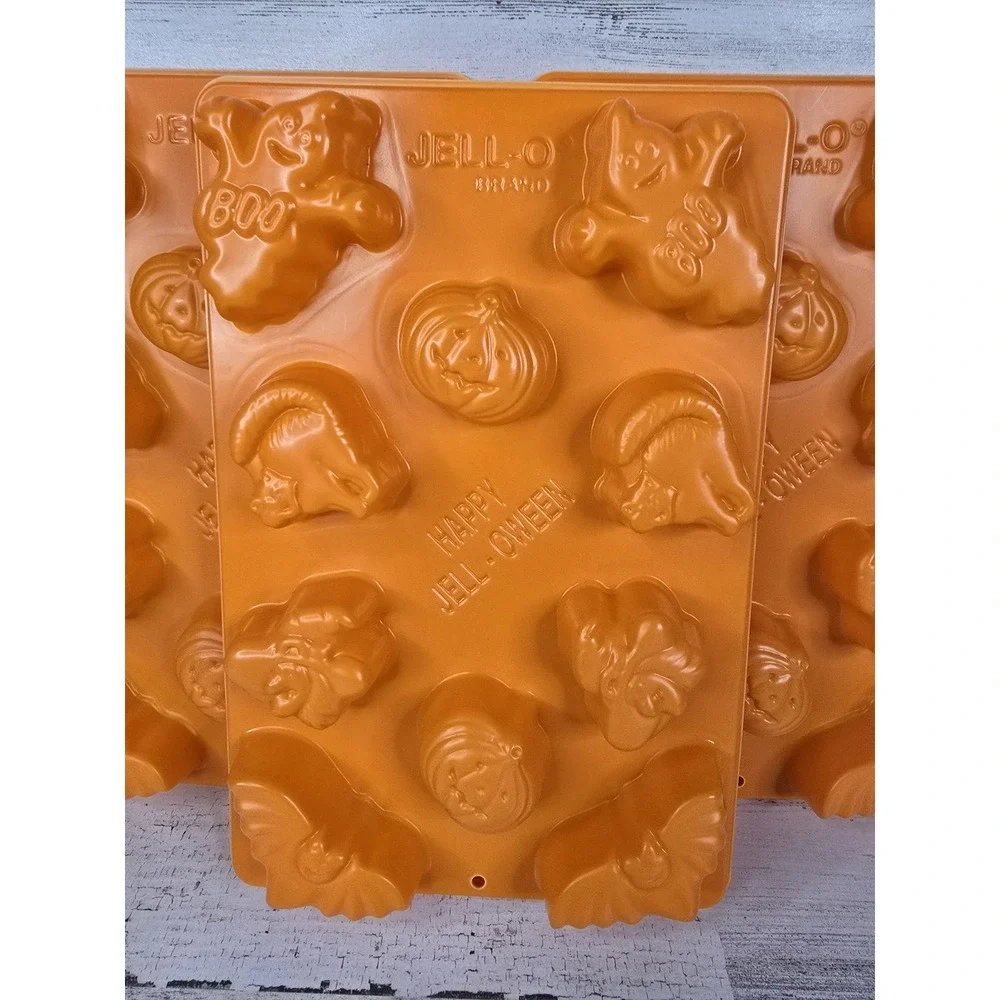 Vintage Jell-O Happy Jell-Oween Halloween Mold Trays‎ Orange Plastic Set of 3